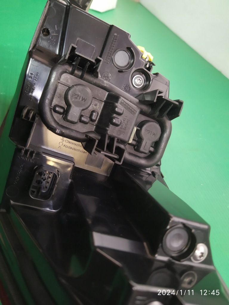 фото №9, Лампа левая задняя задняя bmw 1 f40 19r 7450641