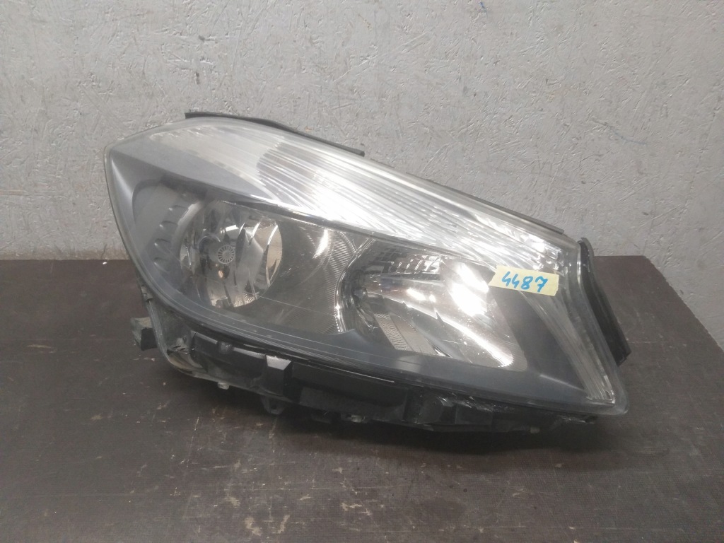 фото №1, Лампа перед права mercedes a klasa w176 a1768203961