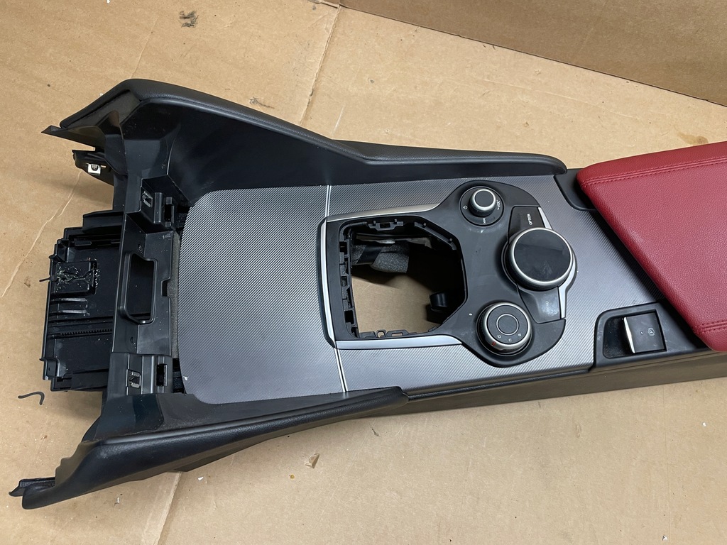 фото №5, Alfa romeo giulia туннель средний kompletny