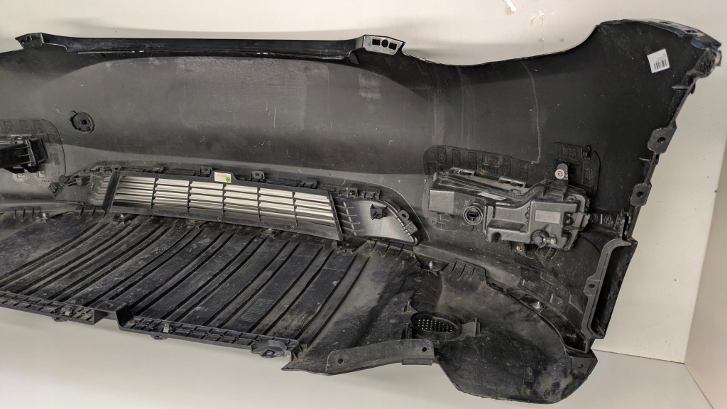 Бампер перед tesla model y в Украине