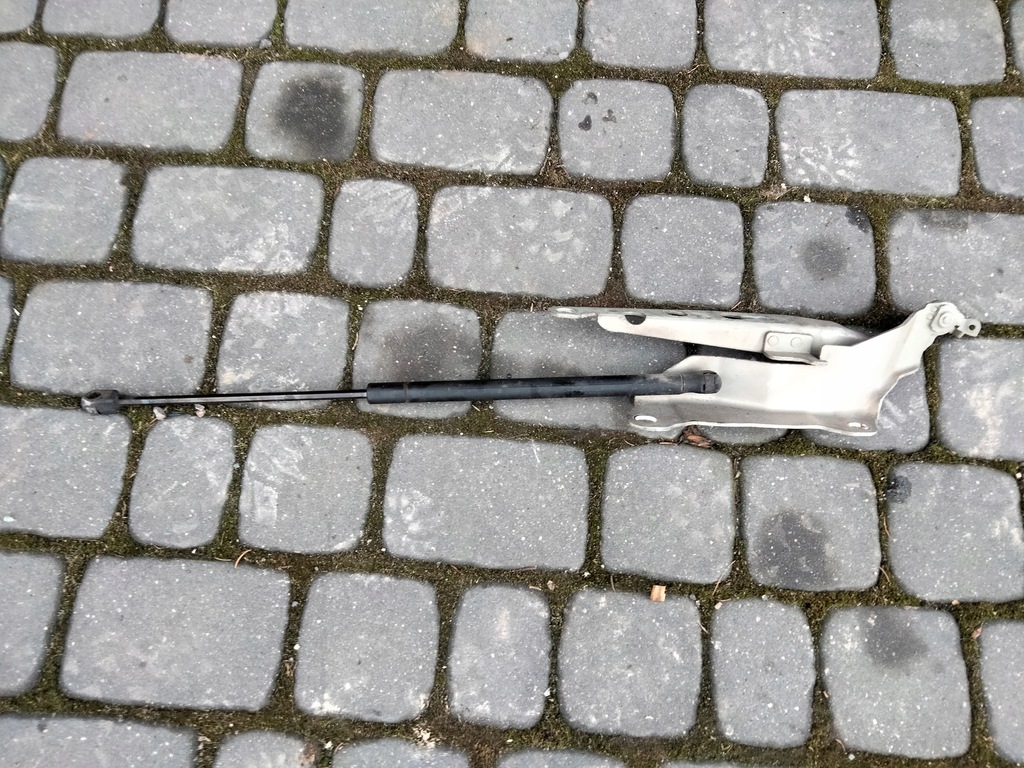 фото №1, Петля капот правый volvo xc90 i 2.9 b