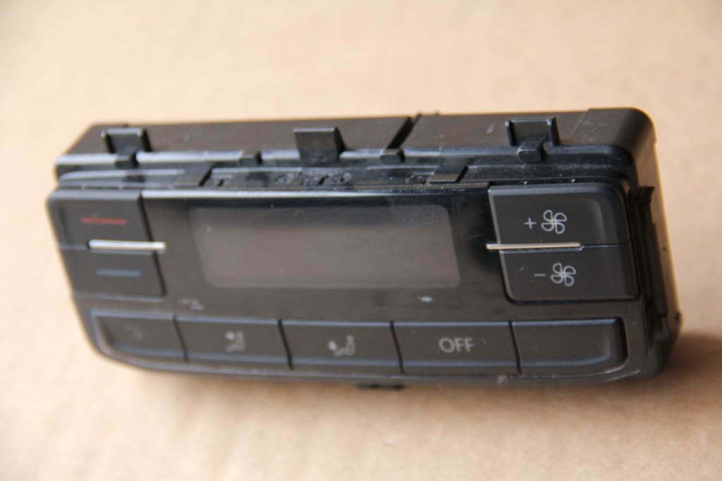 фото №1, Панель блок керування обдув задня vw atlas 3cn907049b d