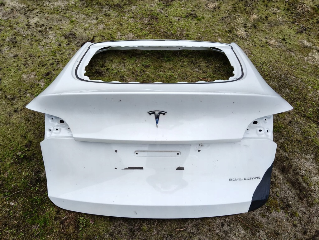 фото №1, Tesla model y кришка багажника porywa багажника llu