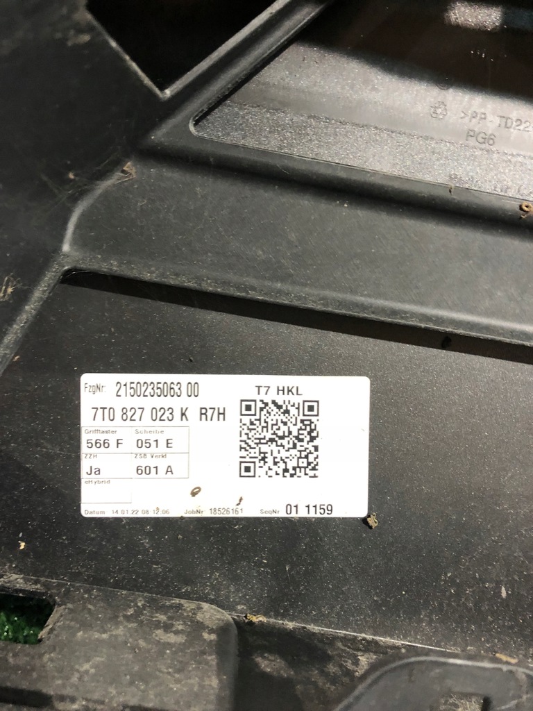 фото №10, Кришка багажника задня задня vw t7 multivan