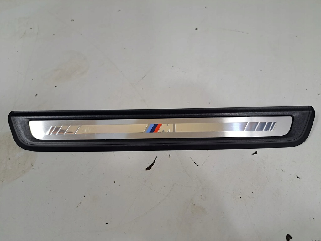 фото №8, Bmw i4 2024 пороги