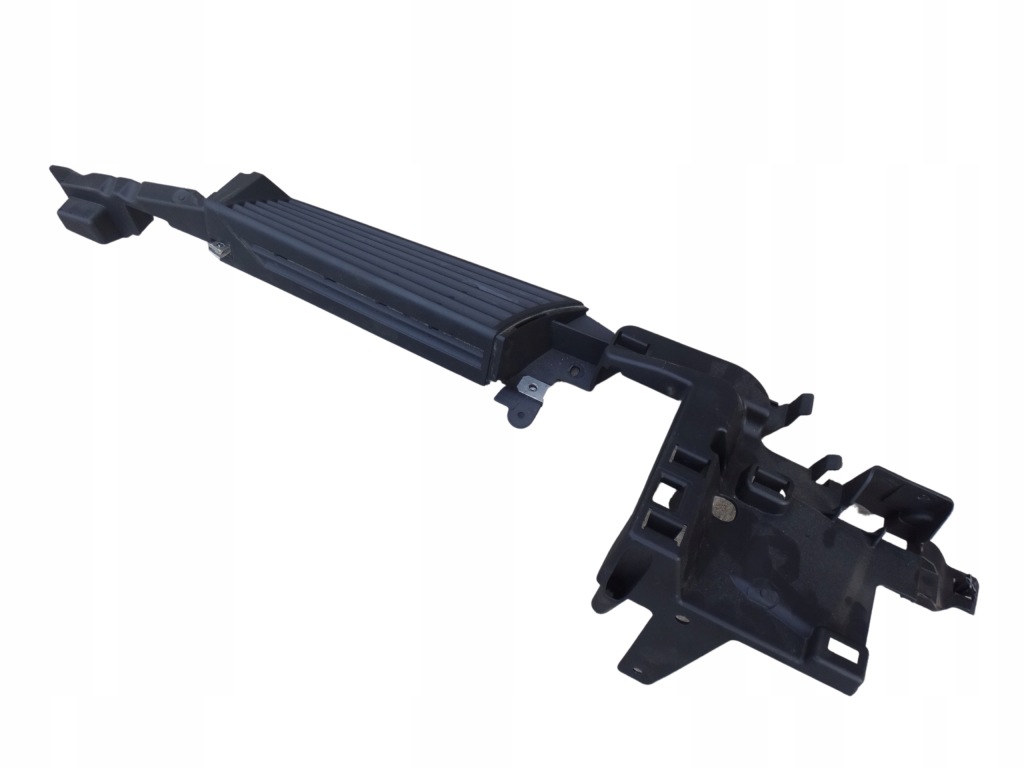 фото №1, Решітка обдув l bmw оригінальний номер 7068909