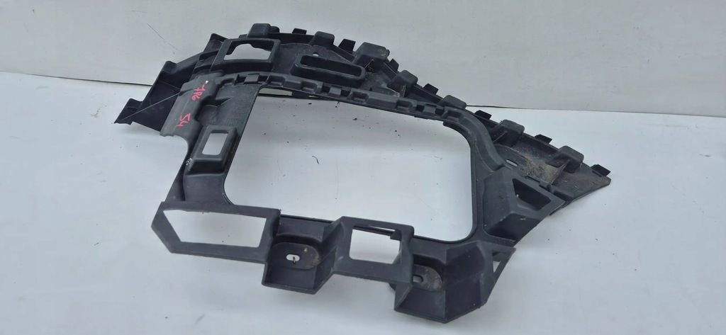 фото №7, Volkswagen touareg ii 2010 элементы крепёжные