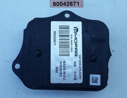 фото №1, Преобразователь jeep grand cherokee wk2 90042671