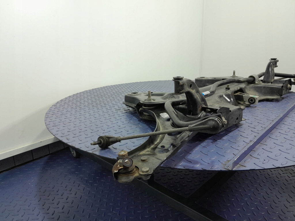 Peugeot 208 ii 1.5 blue hdi 102 km подрамник подрамник подрамник в Украине