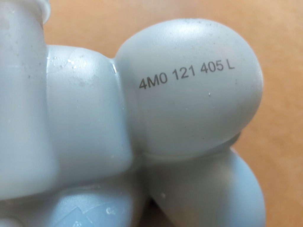 фото №5, Audi q7 бак розширювальний 4m0121403c