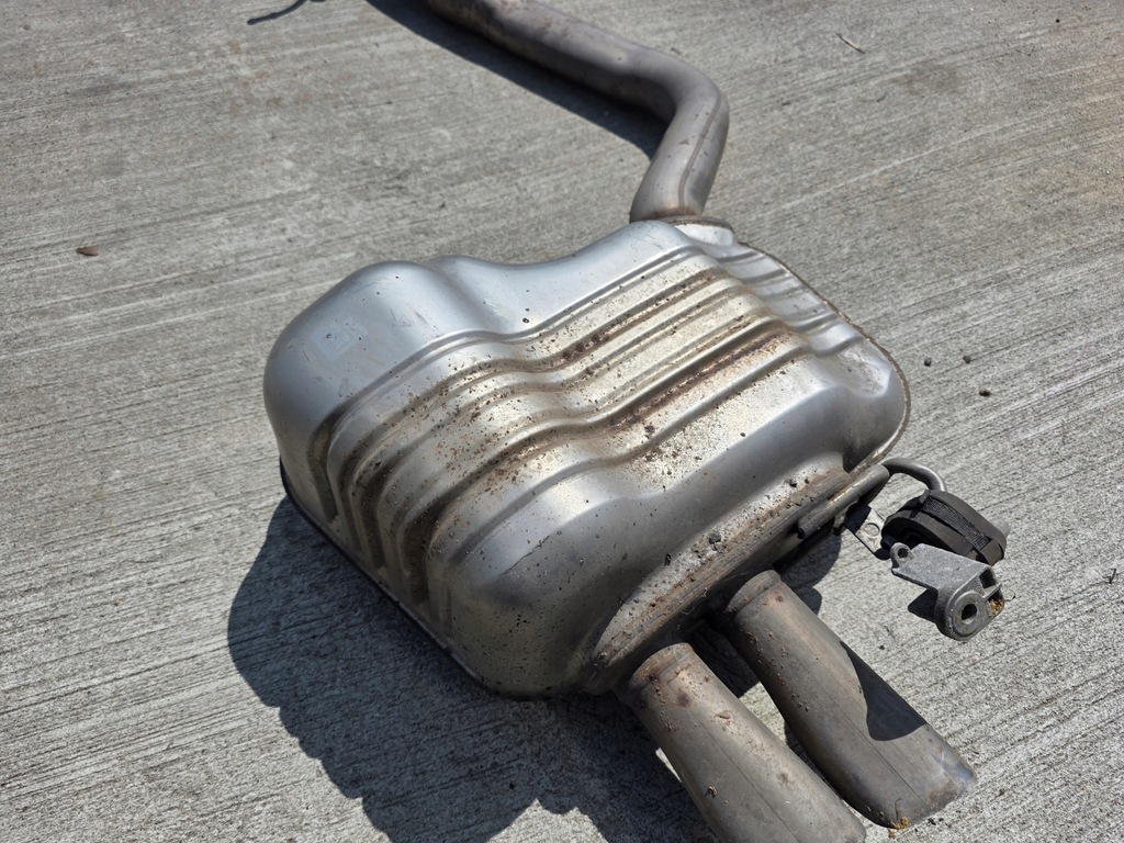 фото №8, Гаситель выхлоп комплект audi a4 b9 a5 8w 2.0 tdi 8w0253611r 8w0253411al !!!