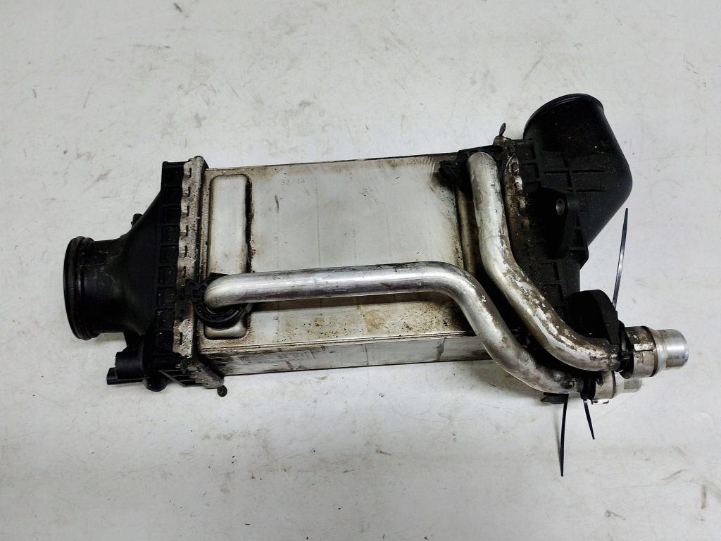 Mercedes радиатор интеркулер a2740900414 европа Недорого