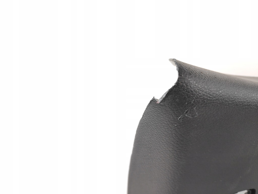 фото №9, Kia stonic защита обивка крышки багажника задняя 81750-h8400