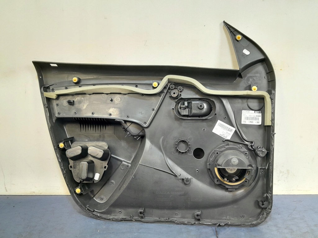 фото №4, Dacia duster i lift оббивка двері перед права