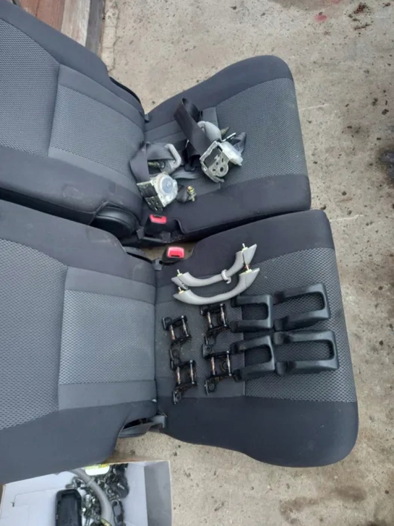 фото №5, Сидіння сидіння заднє сидіння задня задня ремені van toyota rav4 ll lift 3двері