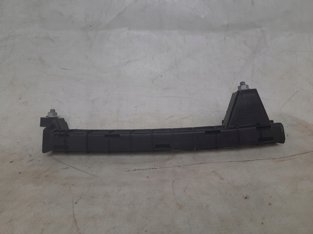 фото №1, Chevrolet trax 17- задня напрямна скло usa