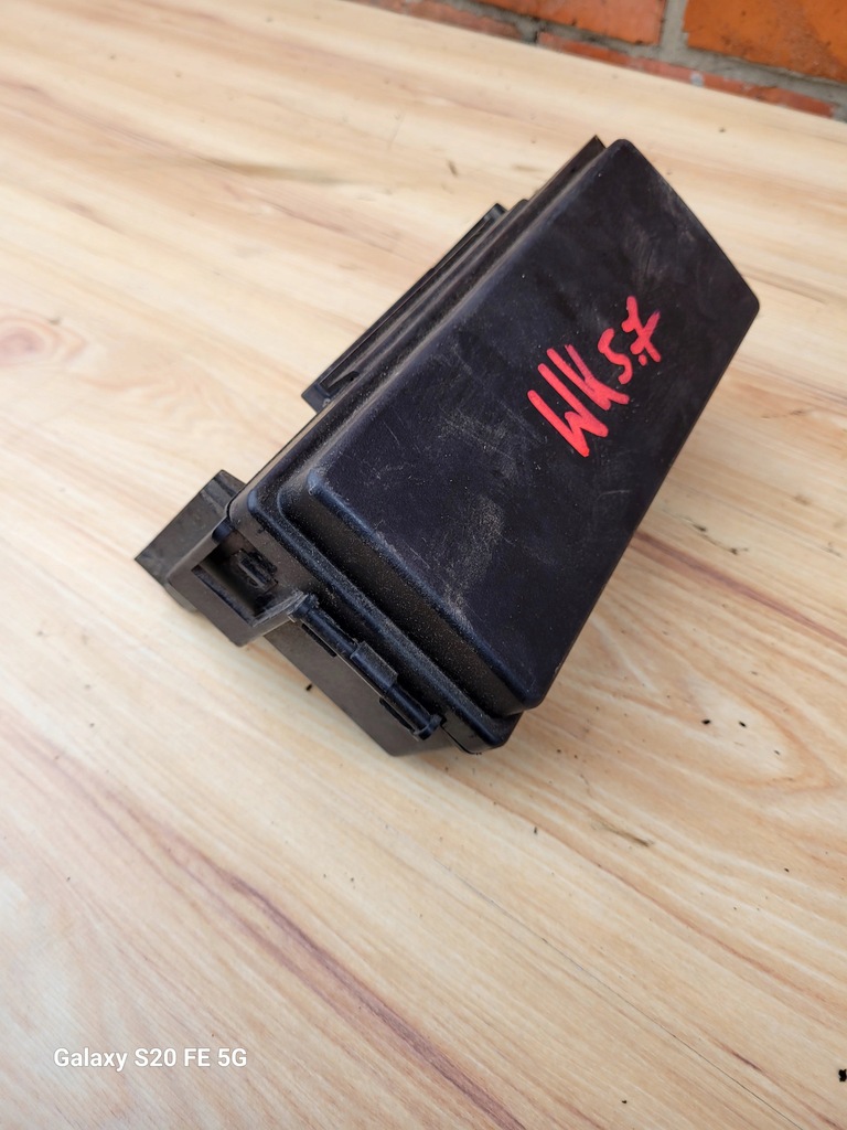 фото №7, Jeep grand cherokee wk 5.7 коробка предохранителей