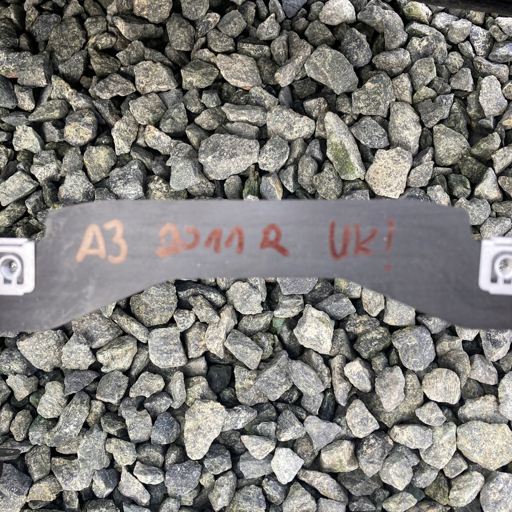 фото №5, Audi a3 lift 2011 rok консоль / панель приладів / панель приладів anglik