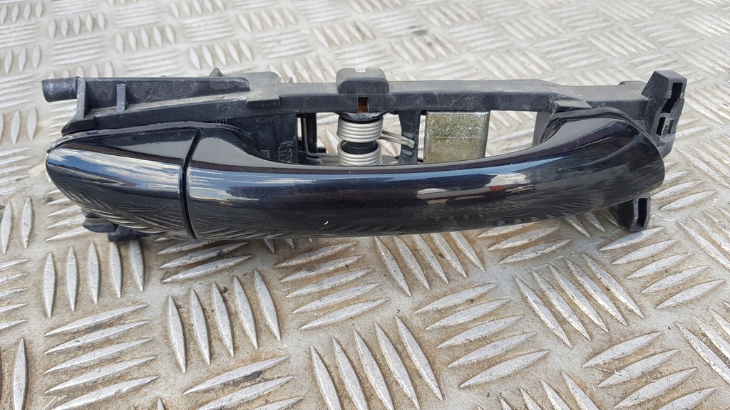 фото №11, Mercedes w203 ручка правий перед