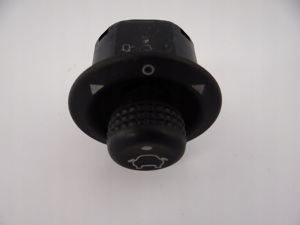 фото №1, Выключатель регулировки зеркал ford x933b617b676ba ford