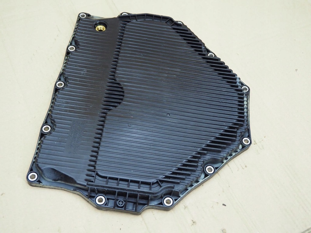 фото №12, Porsche boxster cayman 982 718 поддон масла фильтр