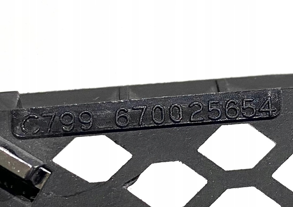 фото №5, Maserati решётка радиатора правая впуск 670025654