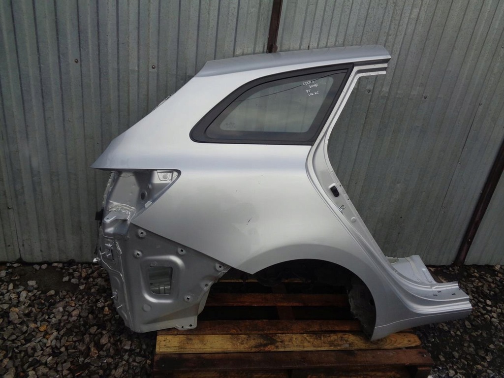 фото №1, Крыло четверть правый задняя задняя kia ceed ii kombi 12- kc