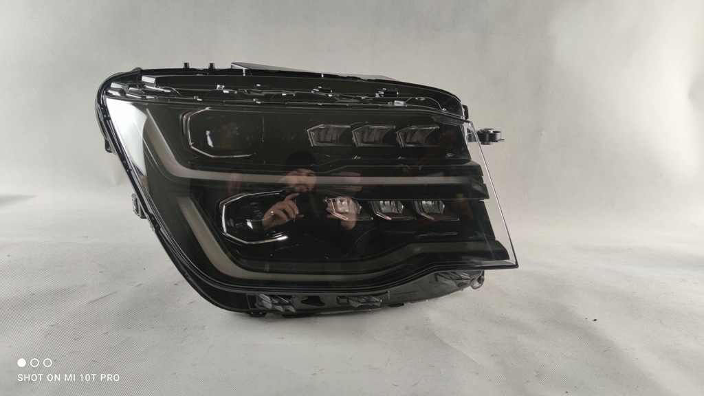 фото №1, Vw atlas 3cg full led правий фара лампа права