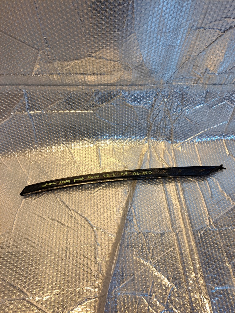 фото №1, Молдинг стекло лобовое правая honda cr-z