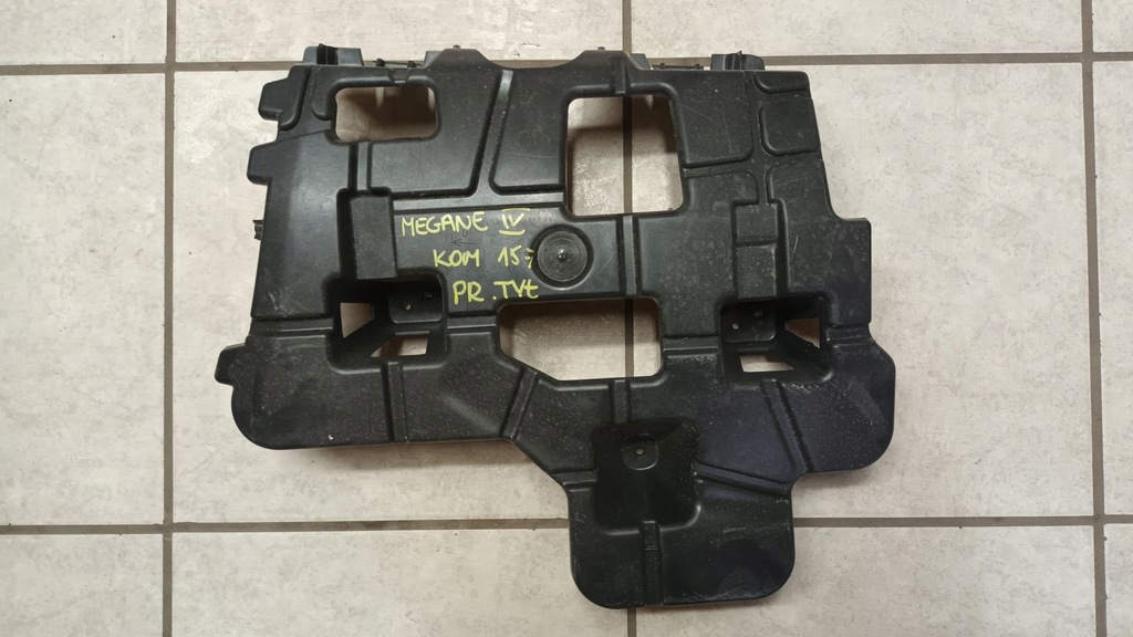 фото №1, Правый направляющая бампера заднего renault megane iv kom 2015-