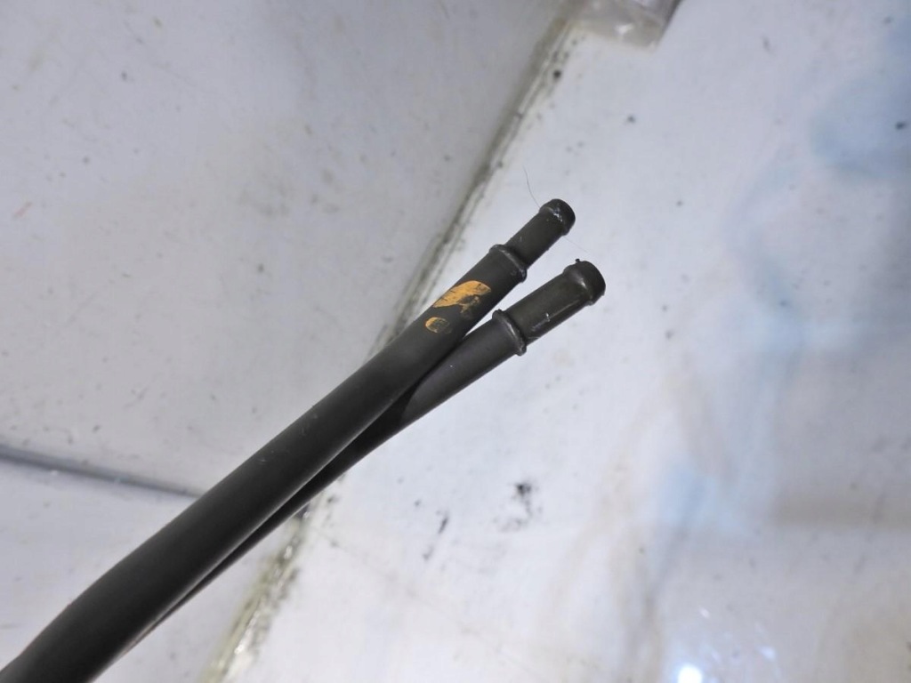 Шланг пального mercedes w203 2.2 cdi Недорого