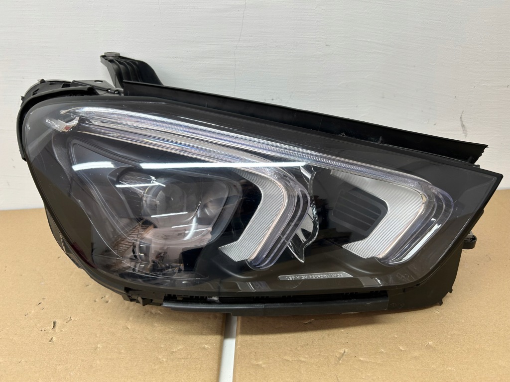 Купити Фара права mercedes gle w167 full led performace