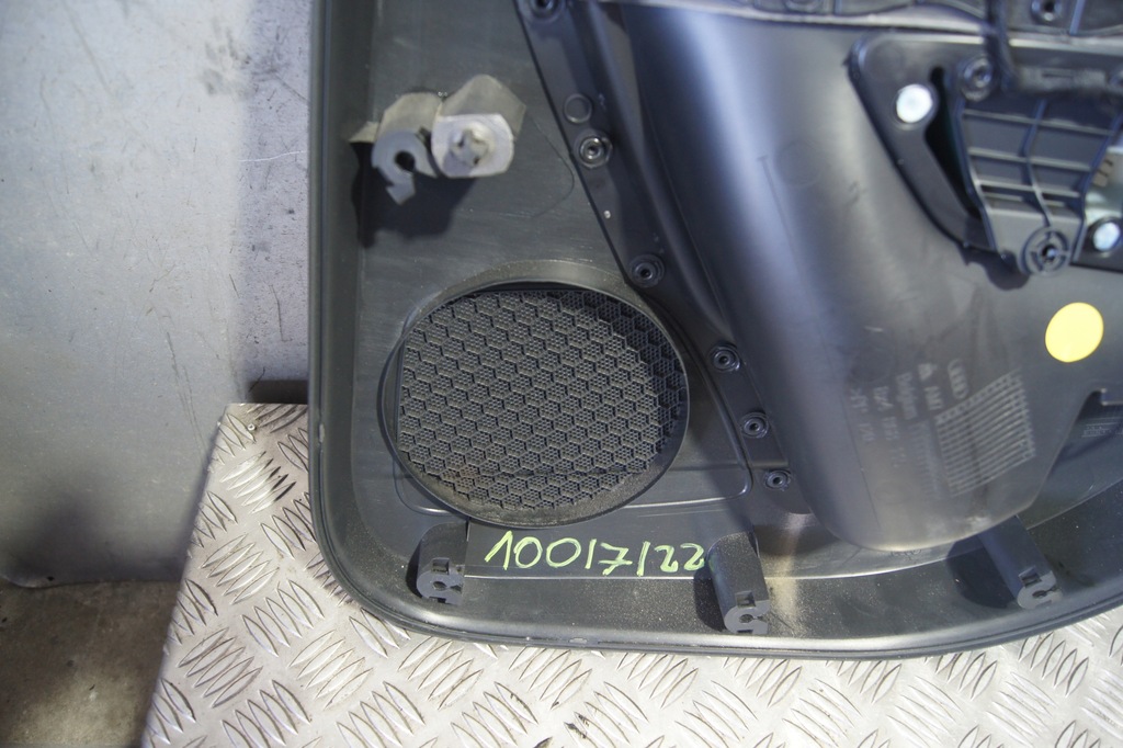 фото №9, Обивка дверь audi оригинальный номер 8x4868115