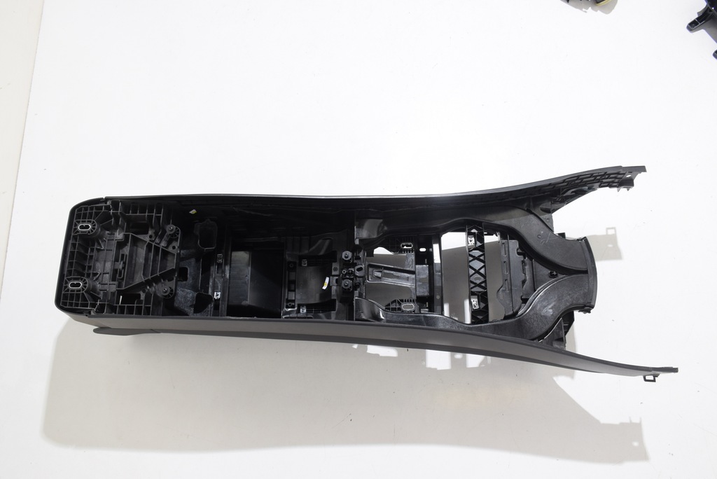 фото №12, Bmw 5 g60 g61 тунель середній консоль підлокітник veganza czarna