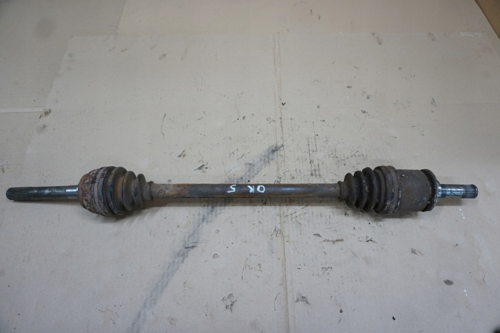 Купити Daihatsu feroza привідний вал шрус  ліве перед 1,6 16v