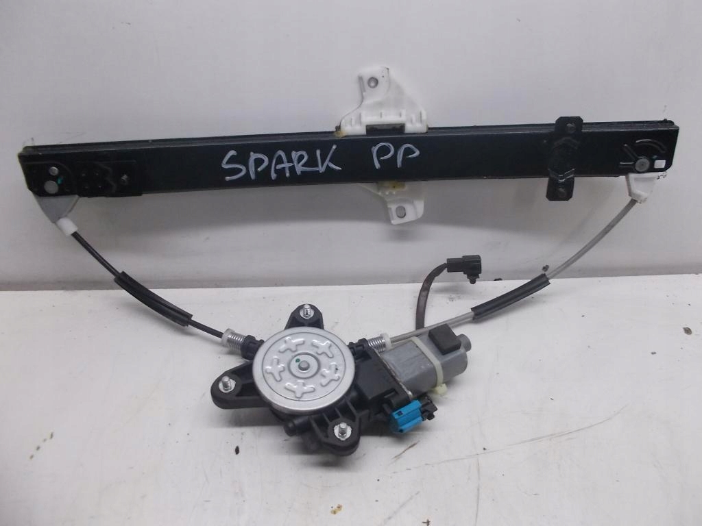 фото №1, Spark m300 подъемник механизм стекло правый перед