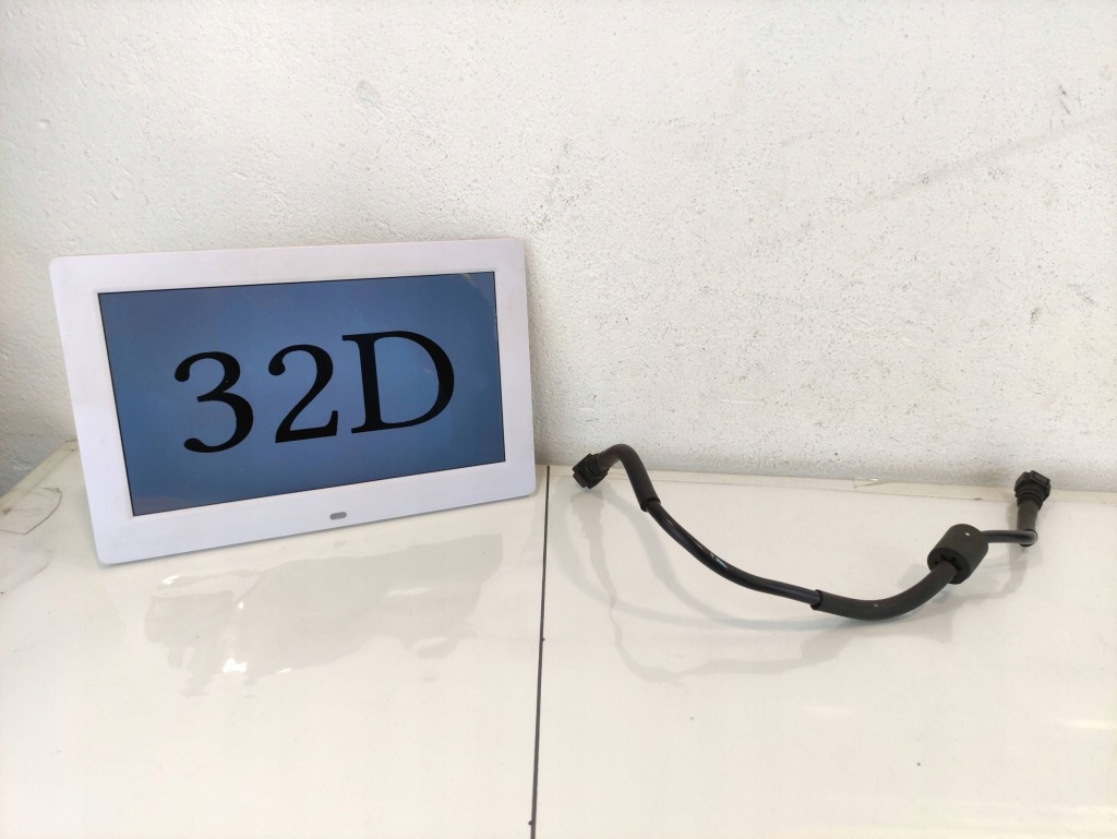 фото №7, Dacia sandero 1.2 пабтрубок  шланг топлива x215153