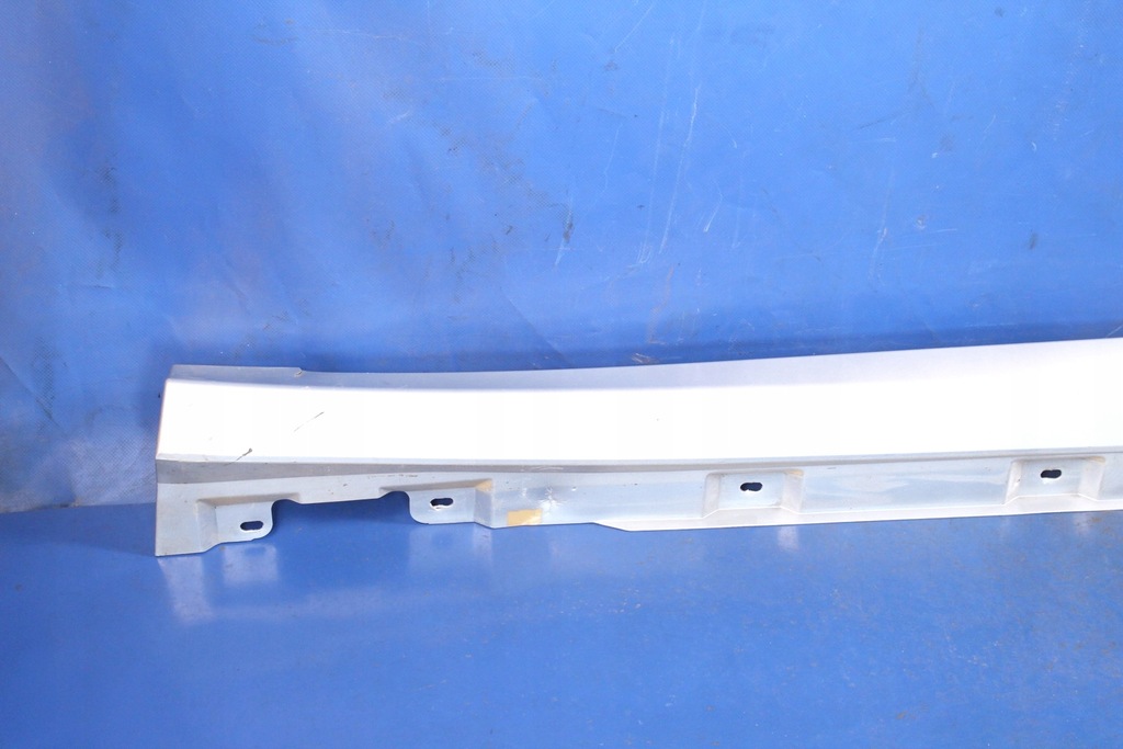 фото №13, Накладка молдинг поріг ліва mercedes w251 06r 775