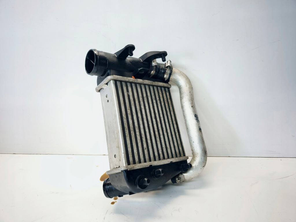 Интеркулер радиатор воздуха правая audi a6 c6 3.0 tdi 4f0145806e 2 в Украине