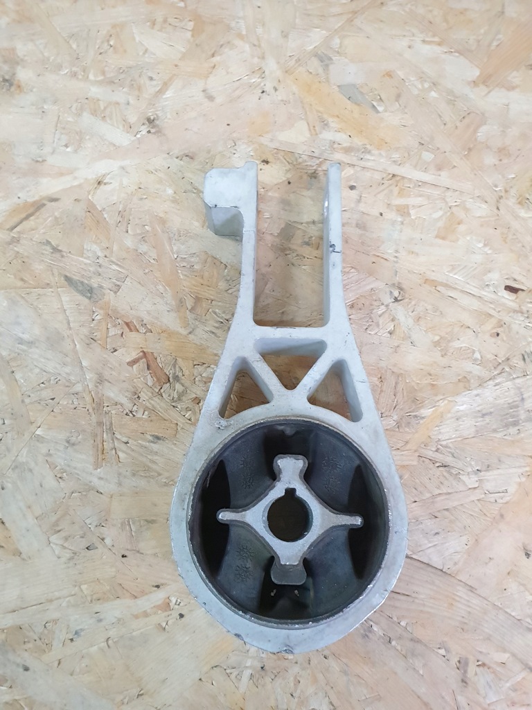 фото №1, Jeep renegade кронштейн подушка коробки 00521624220