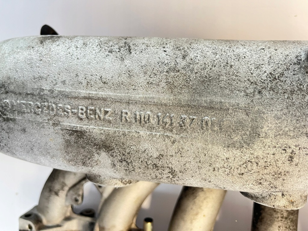 Коллектор впускной  впускной mercedes w123 w116 w126 r107 280 m110 1101413701 Киев