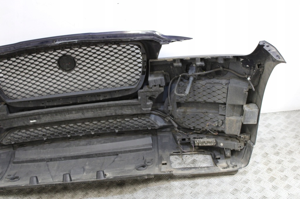 фото №6, Бампер перед передний 4x pdc омыватель jaguar f-pace x761