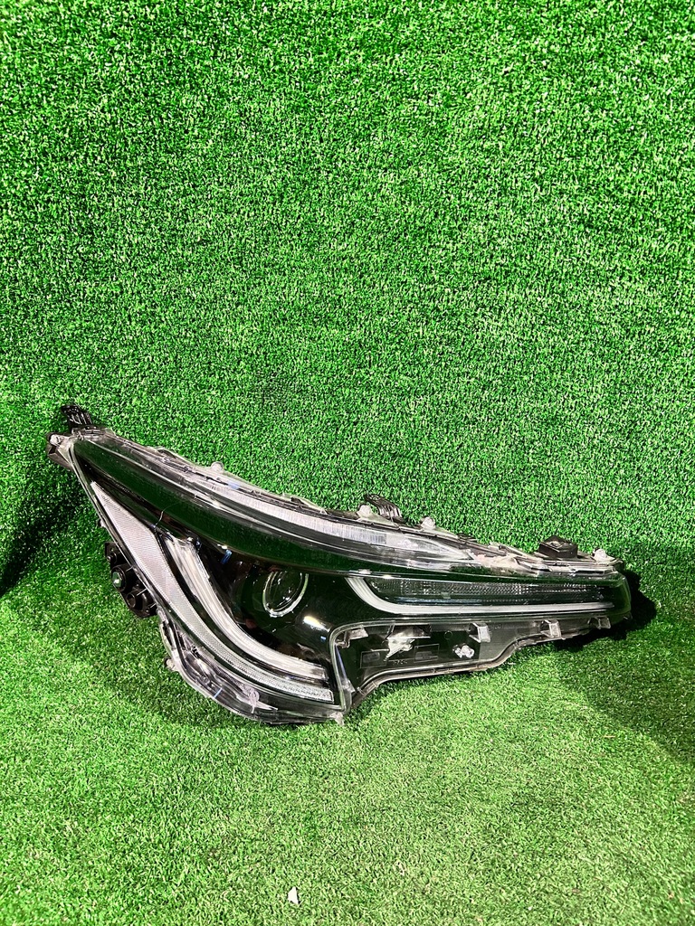 фото №1, Toyota corolla e21 лампа права full led ідеальний стан