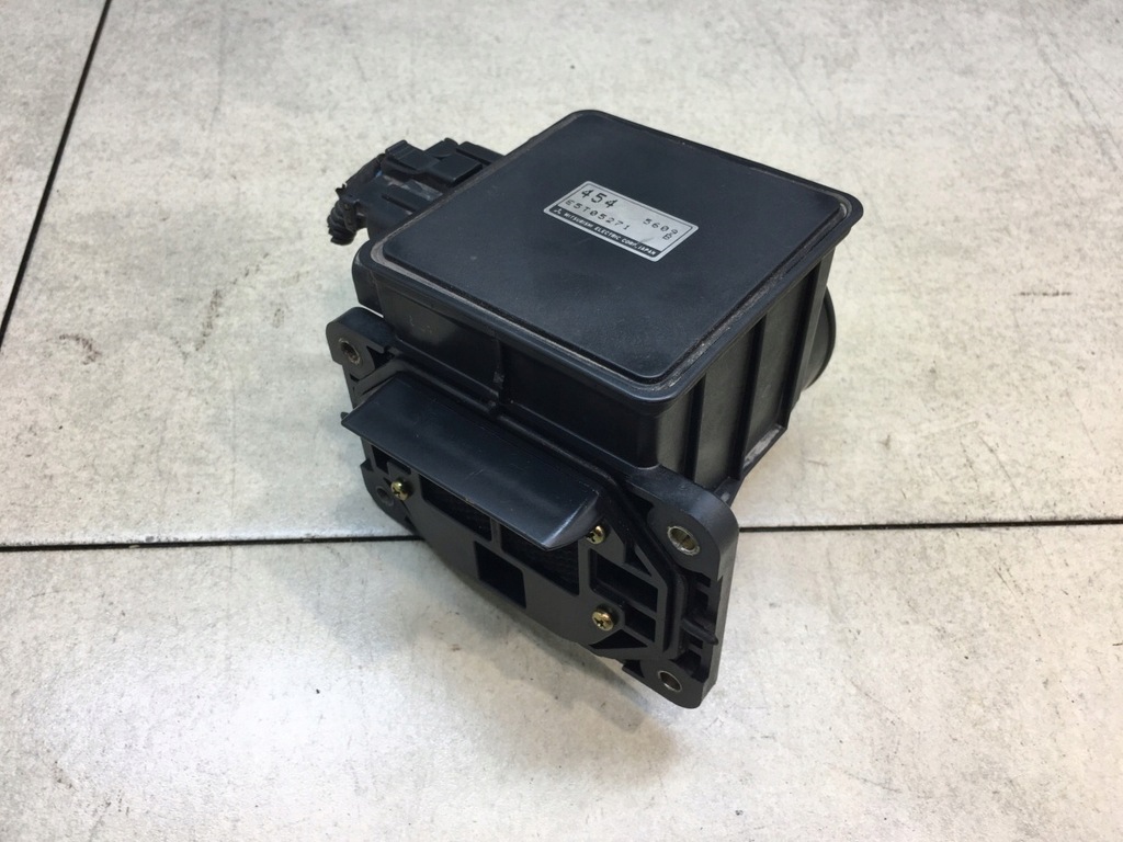 фото №1, Расходомер carisma 1.8 gdi e5t05271