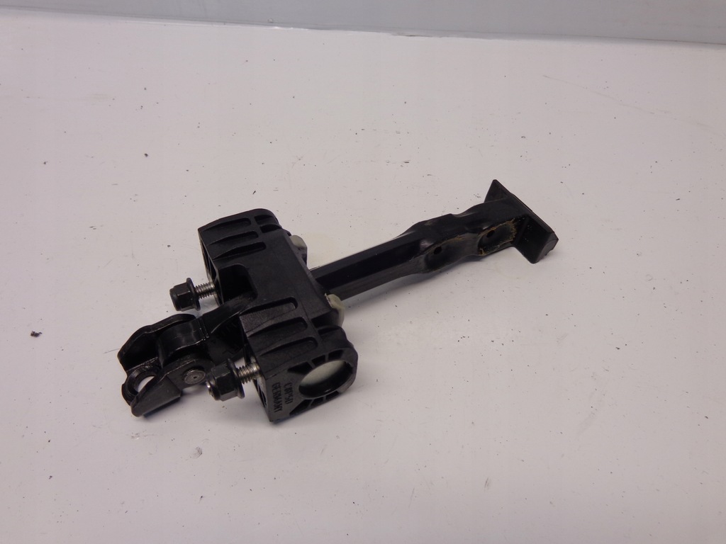 фото №1, Volvo xc70 2 ii обмежувач двері задня pasuje лівий / правий