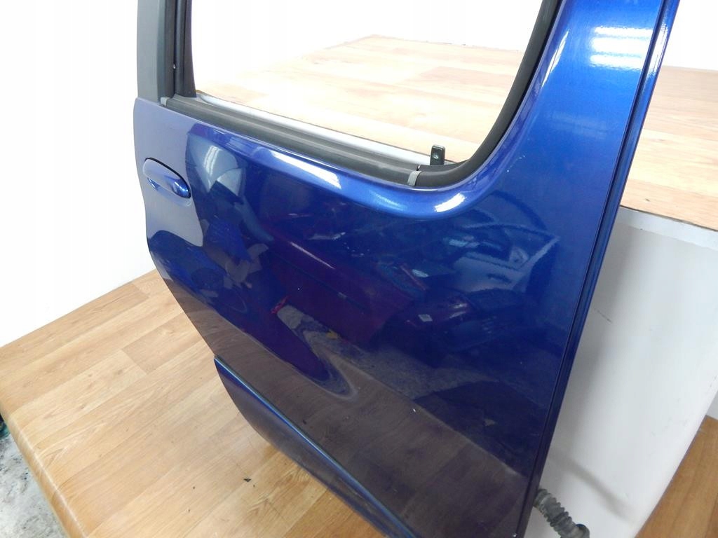 фото №3, Toyota yaris verso дверь задние правое