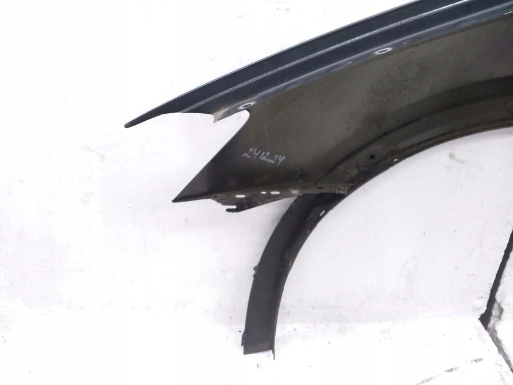Bmw x3 f25 2011 правая сторона крыло  передний Оригинал
