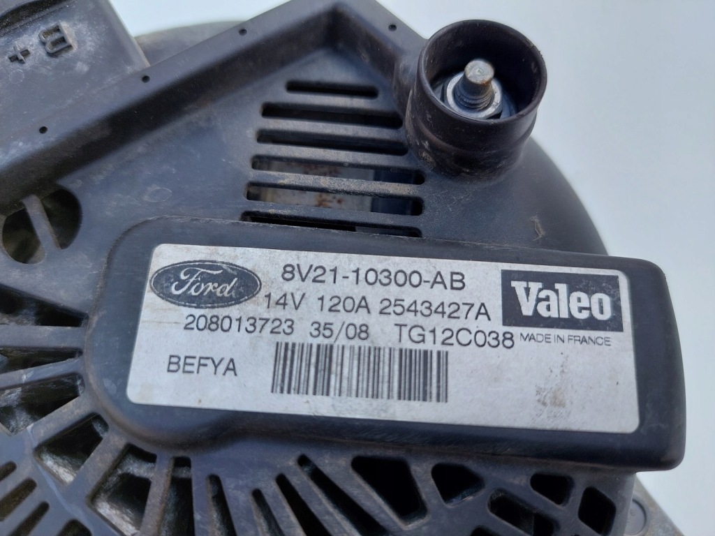 Ford fiesta mk7 генератор 8v21-10300-ab Доставка