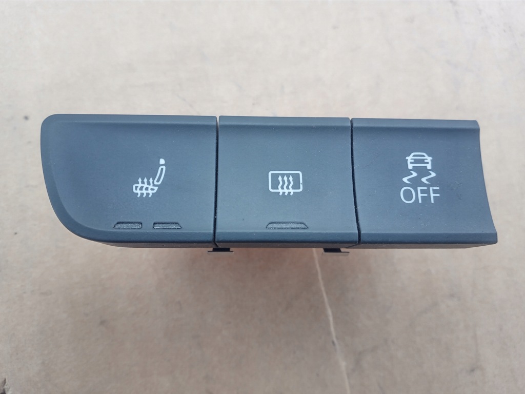 фото №1, Панель многофункциональный audi оригинальный номер 8x0959673a