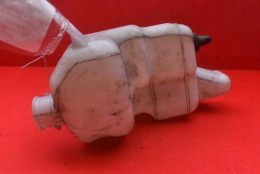 фото №5, Бачок расширительный mitsubishi asx 1 i 1.8 did 150 km 12-16